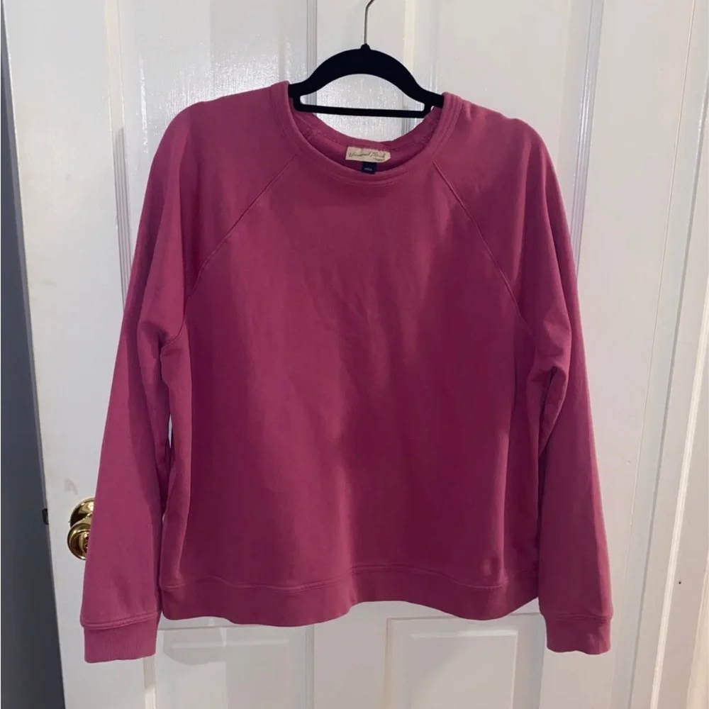 Universal thread sweatshirt - Picture 1 of 3